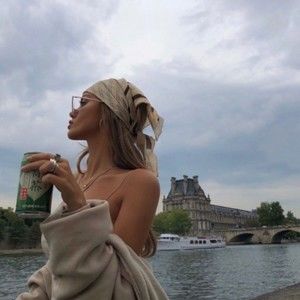 Meet your Posher, Van